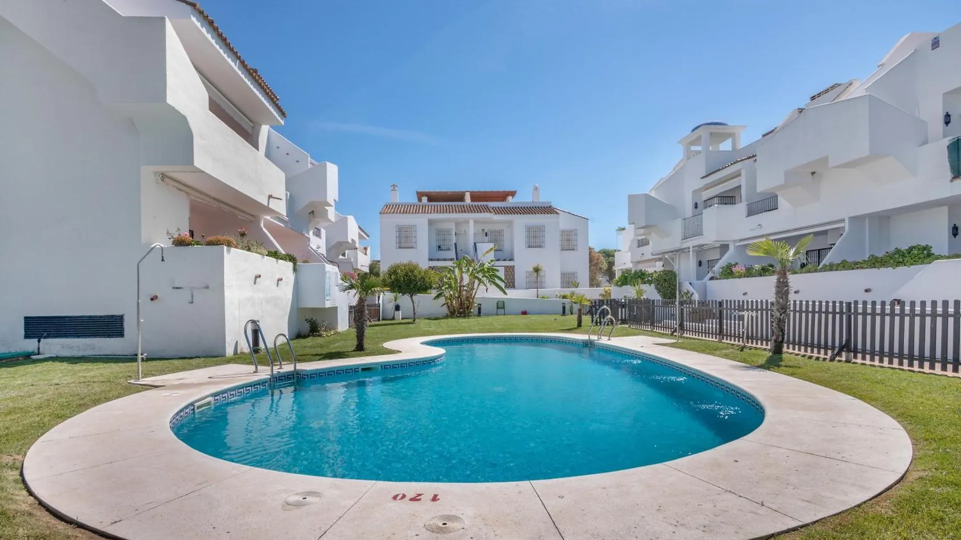Con Piscina En Playa Islantilla